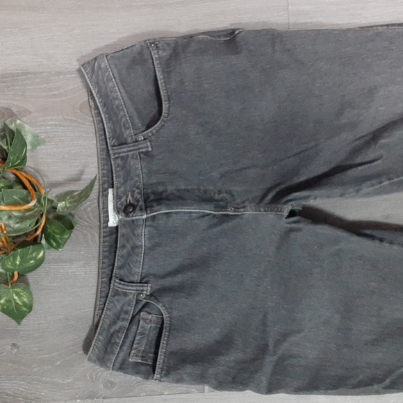 Coldwater Creek Grey Jeans - Picture 9 of 11